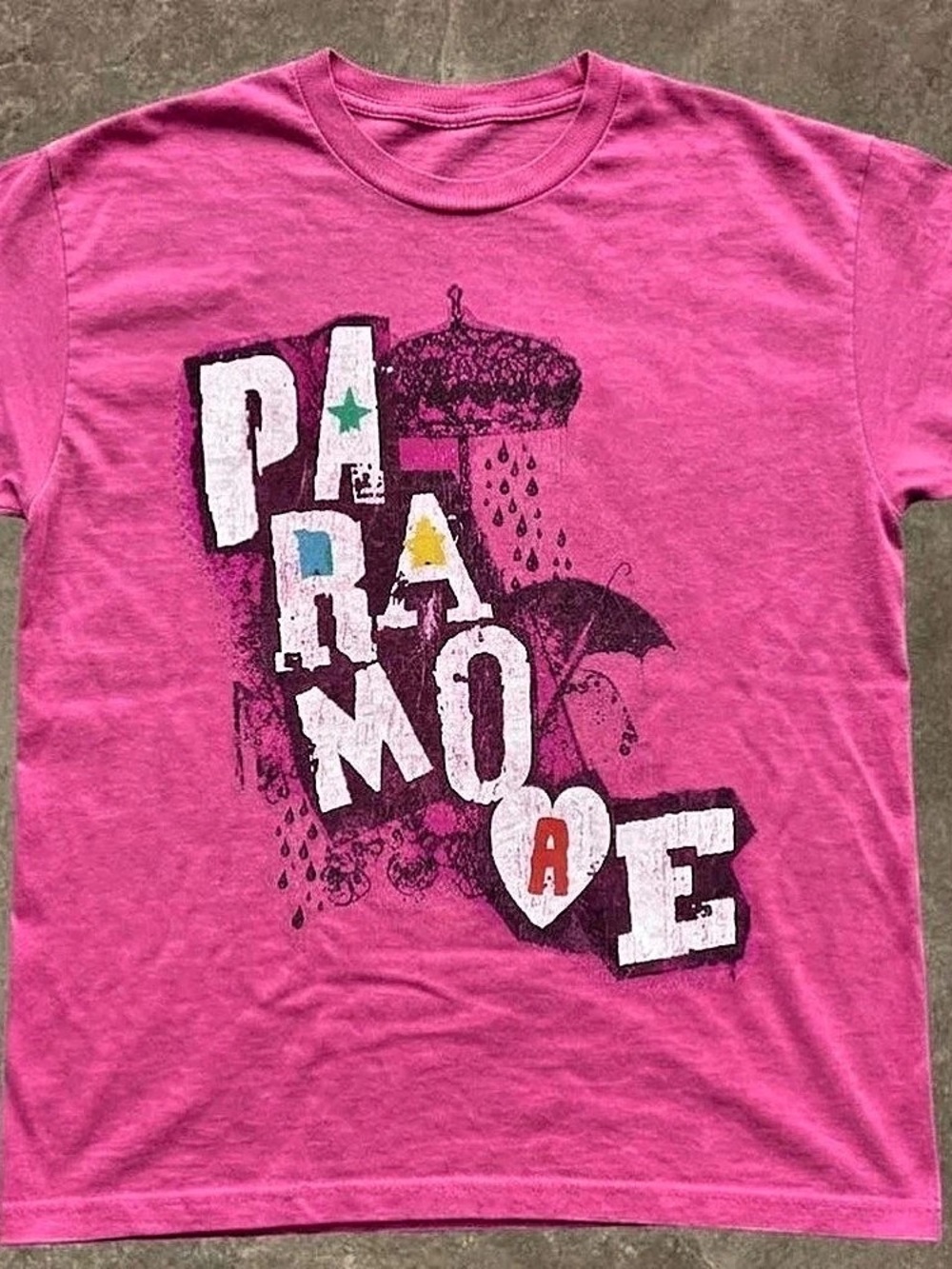 Paramore Riot! Era Umbrella Graphic T-Shirt in Pink